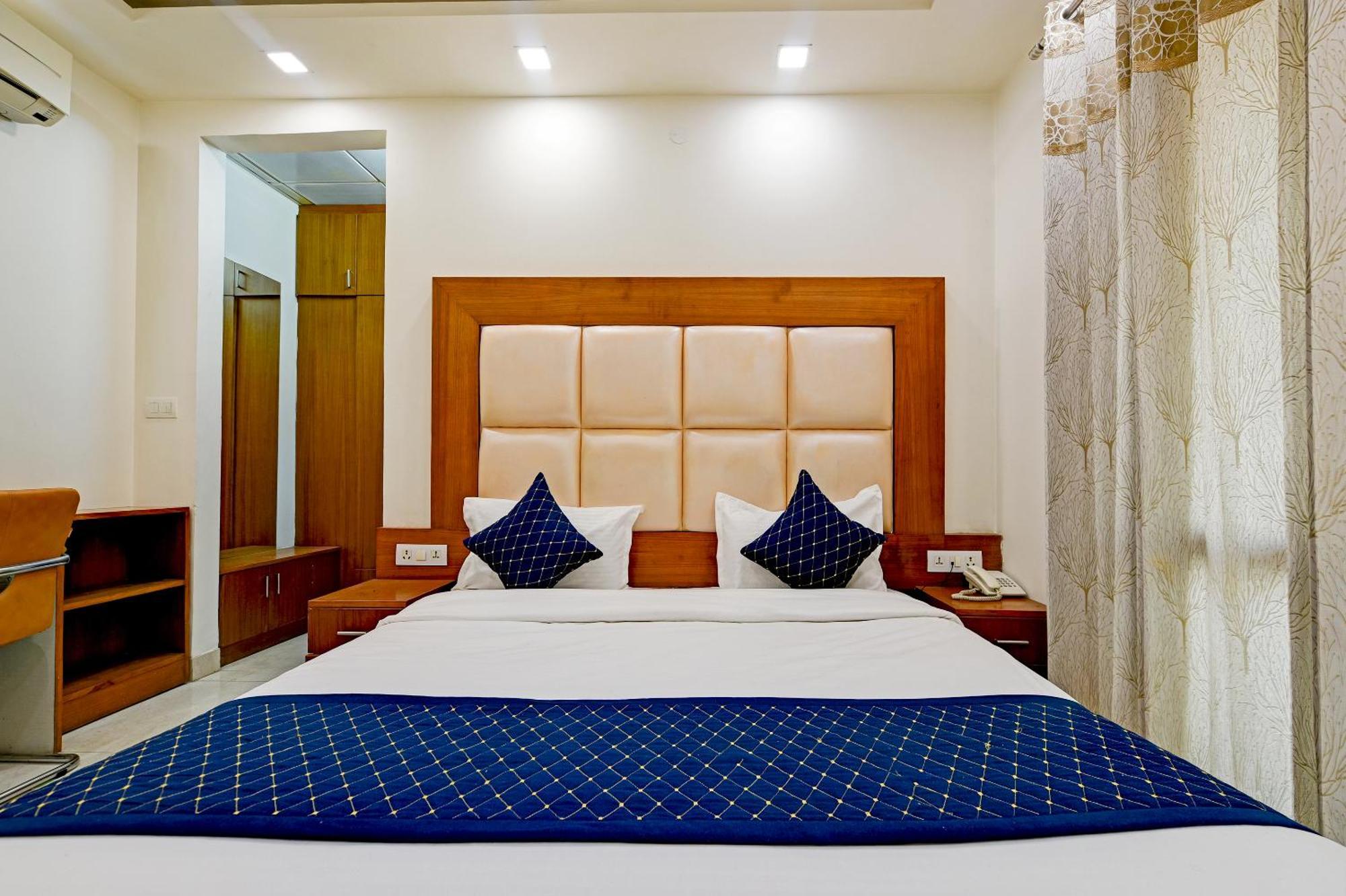 Hotel Leaf 9 Boutique, Near Golf Course Road And Galleria Market Gurgaon Exterior foto