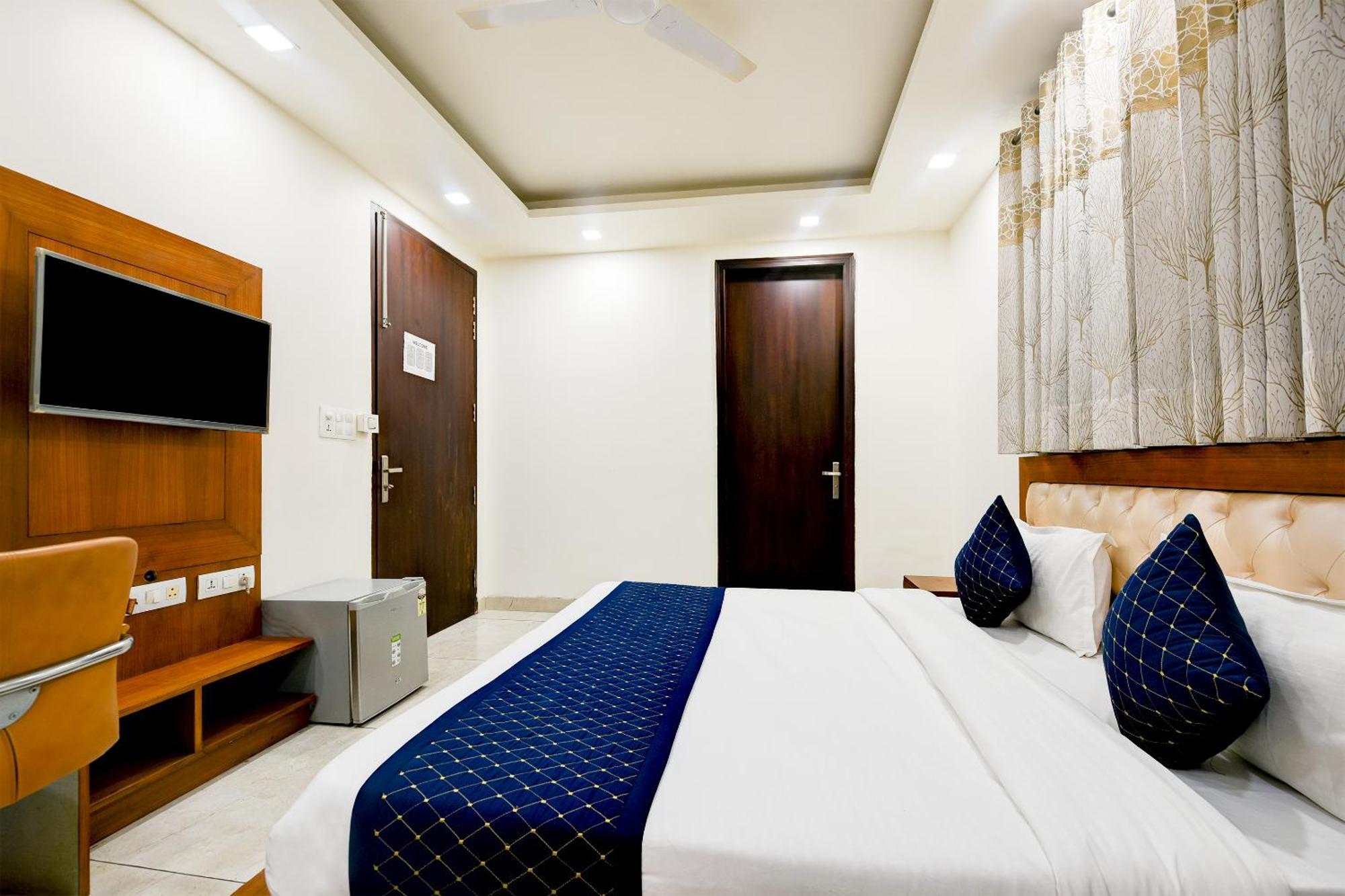 Hotel Leaf 9 Boutique, Near Golf Course Road And Galleria Market Gurgaon Exterior foto