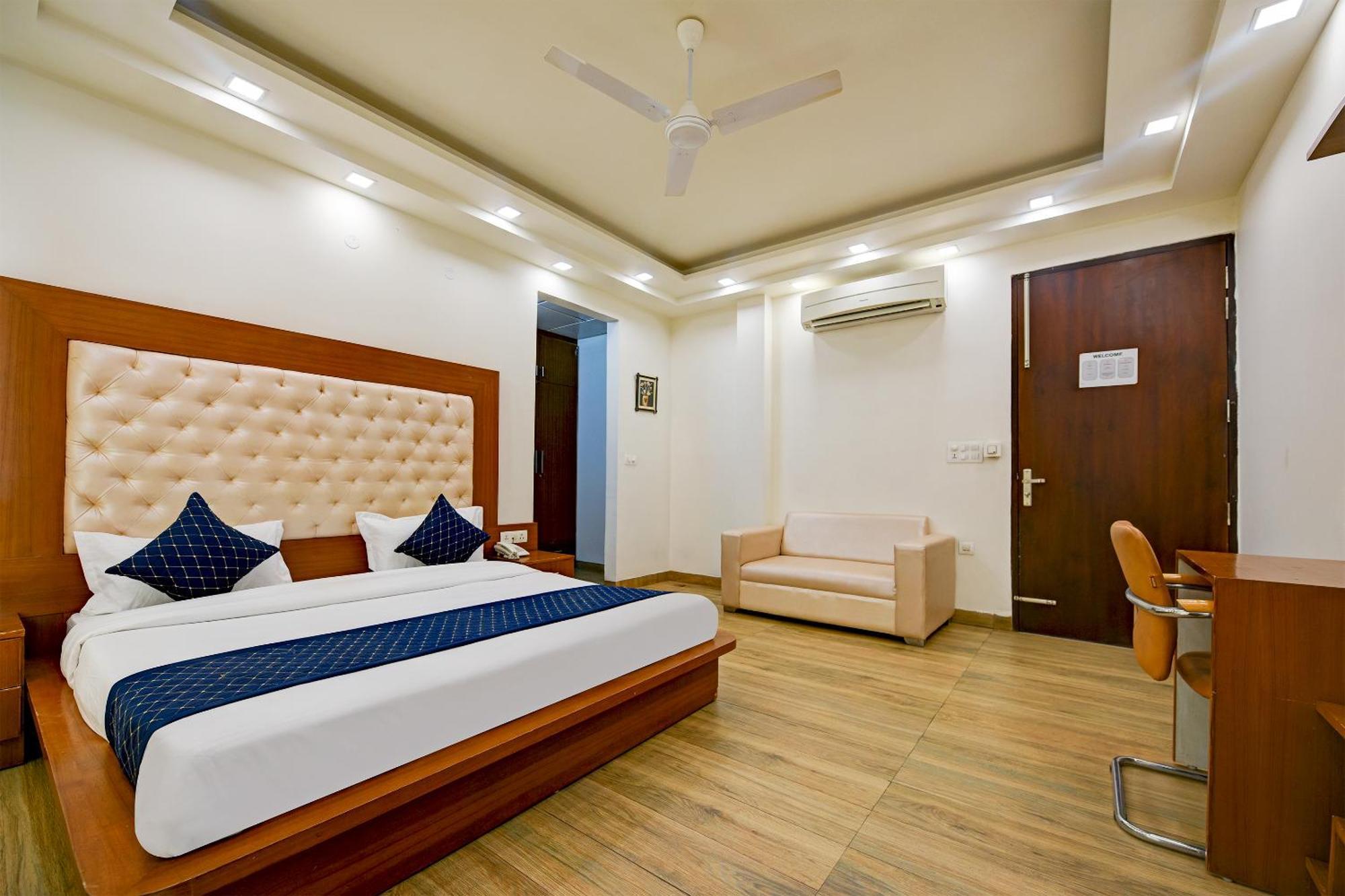 Hotel Leaf 9 Boutique, Near Golf Course Road And Galleria Market Gurgaon Exterior foto