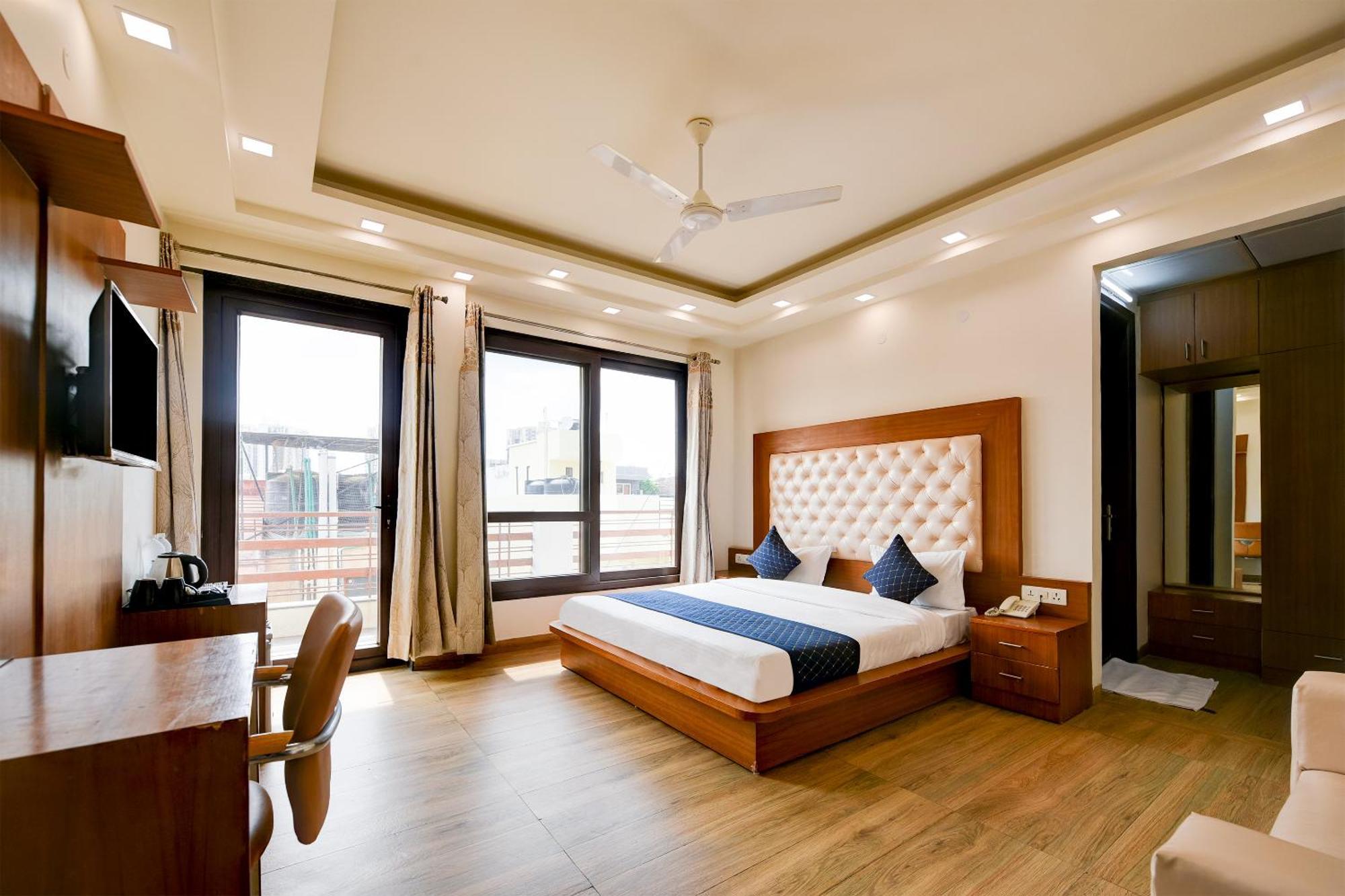 Hotel Leaf 9 Boutique, Near Golf Course Road And Galleria Market Gurgaon Exterior foto